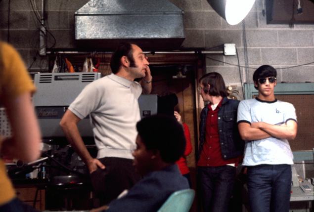 72-19712of2