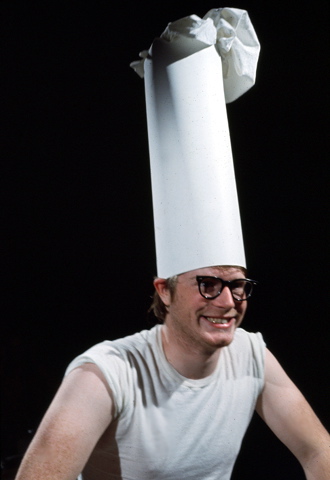 47-1972boxcarousel