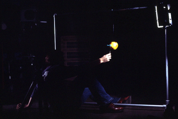 9-1972boxcarousel