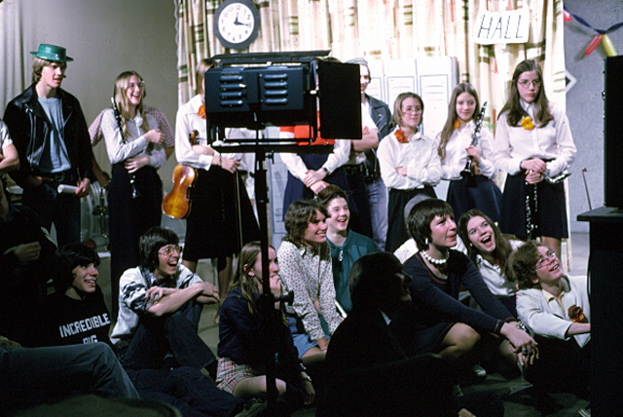 19-1975