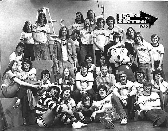 1975