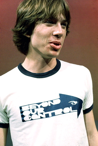 83-19761