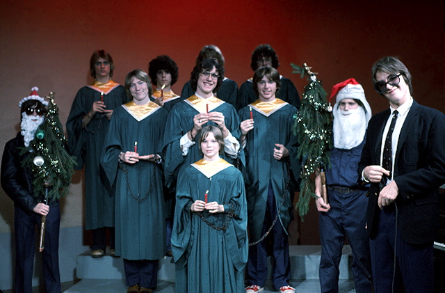 41-19761