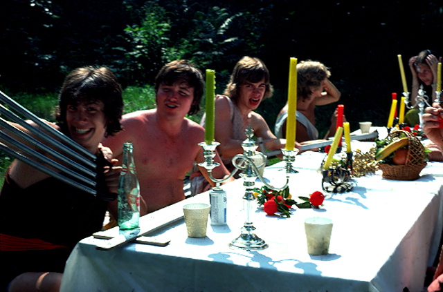 27-19761