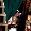 252
